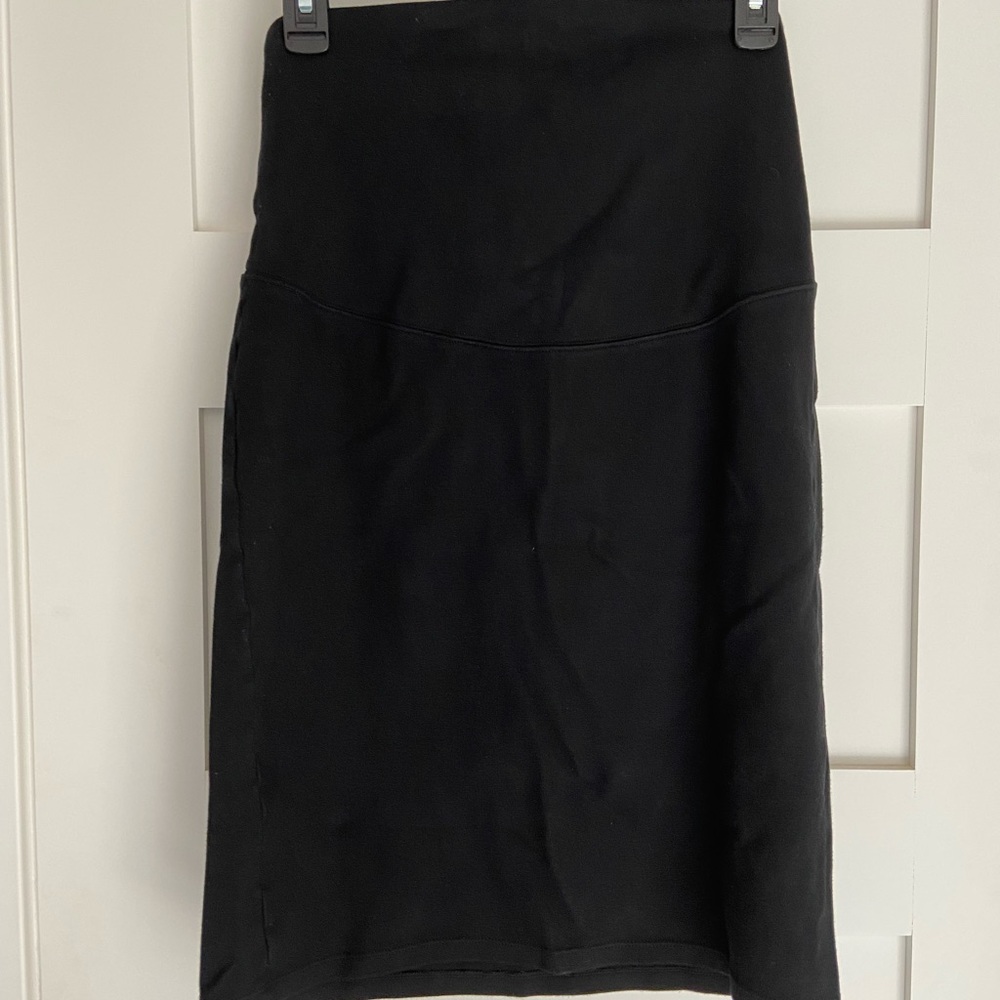 Gap Maternity - Black Pencil Skirt (Small)